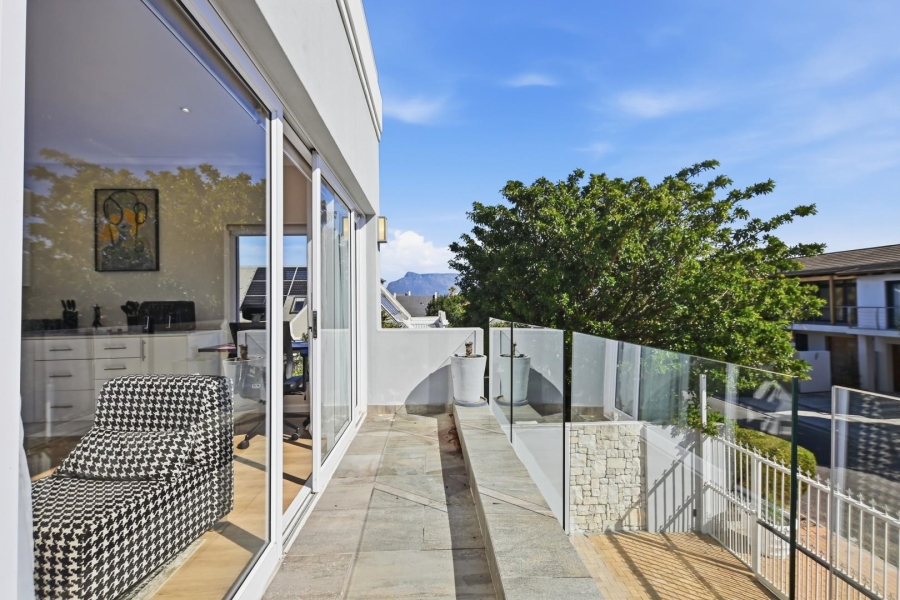To Let 1 Bedroom Property for Rent in Sunset Beach Western Cape